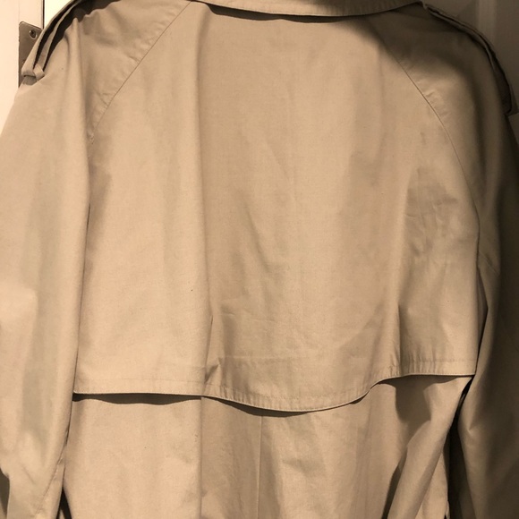 Men’s European trench coat. Taupe color. Long.XL -XxL  For Big&Tall. Like new - Picture 11 of 14